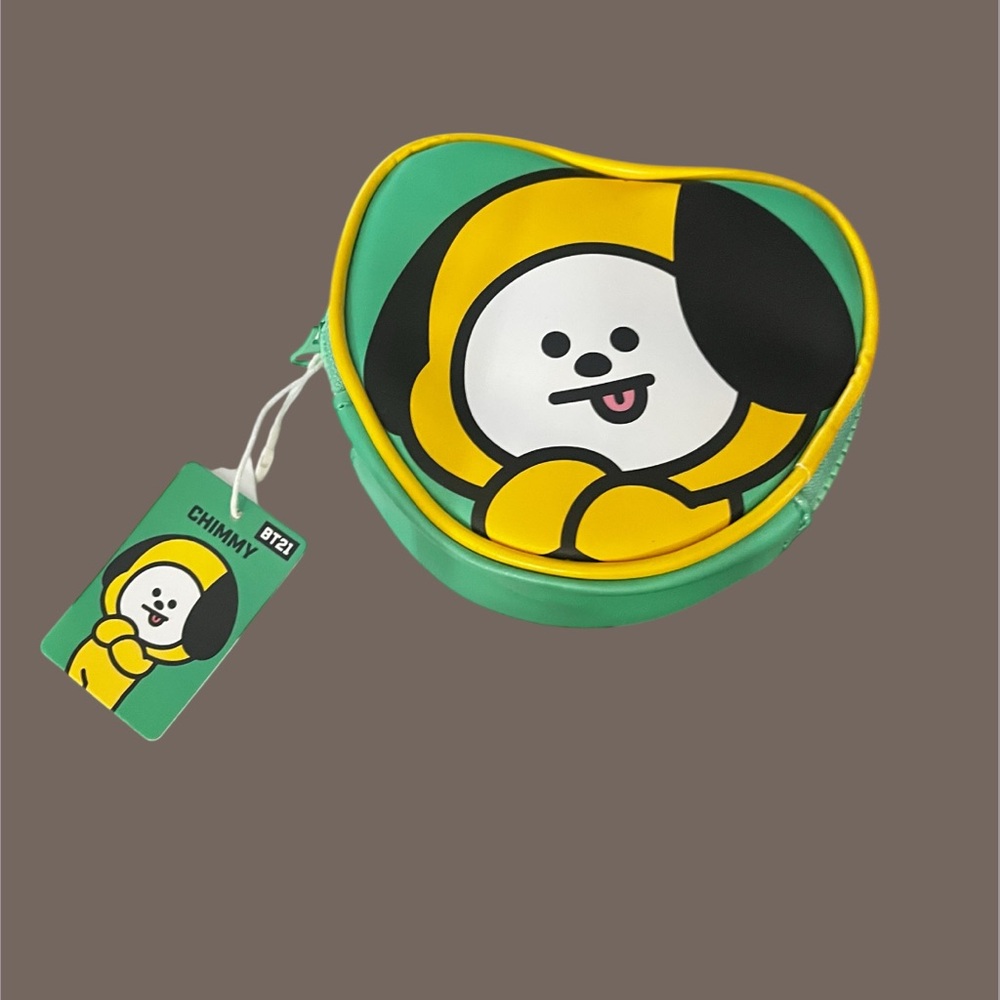 *new* BT21 Chimmy Heart Shape Pouch
